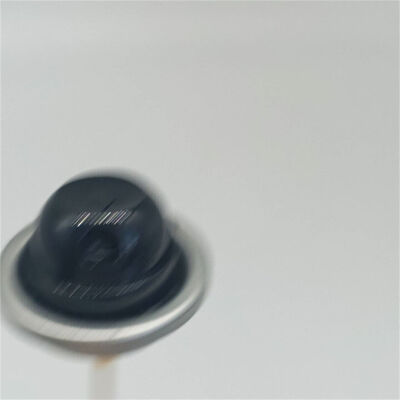 ซื้อ หัวฉีดสเปรย์ระงับเหงื่อสูตรอ่อนโยนพิเศษสำหรับสูตรที่ผ่านการทดสอบโดยแพทย์ผิวหนัง พร้อมโครงสร้างวัสดุที่เรียบง่ายและบริสุทธิ์ การผลิตออนไลน์