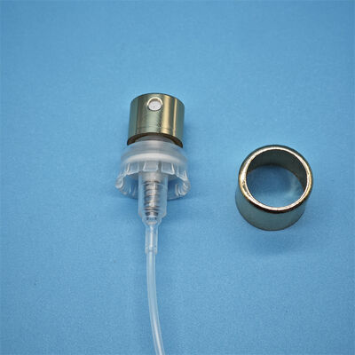 0.1 มล./ครั้ง 15 มม. 16.3 มม. สเปรย์ฉีดแบบจีบเครื่องสำอางอะลูมิเนียมสีเงิน หัวปั๊มสเปรย์น้ำหอมแบบละอองละเอียด